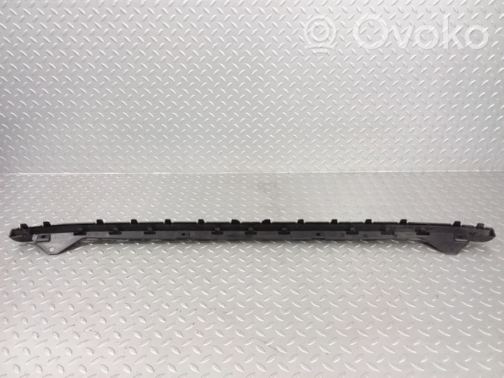 Audi Q7 4M Rear bumper trim bar molding 4M0807541