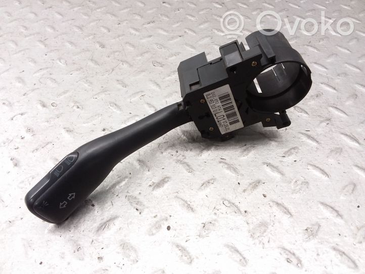 Audi A6 Allroad C5 Indicator stalk 8L0953513G