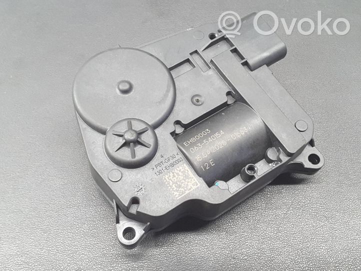 Hyundai i20 (BC3 BI3) Boîtier de thermostat 063540154