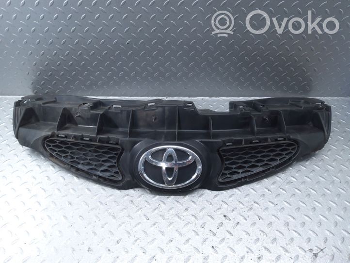 Toyota Aygo AB10 Maskownica / Grill / Atrapa górna chłodnicy 531110H010