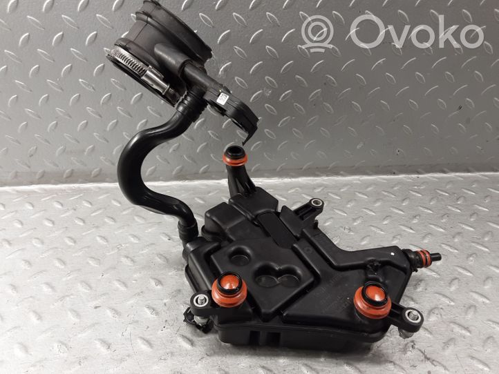 Mercedes-Benz C AMG W205 Separatore dello sfiato dell’olio A1770780219