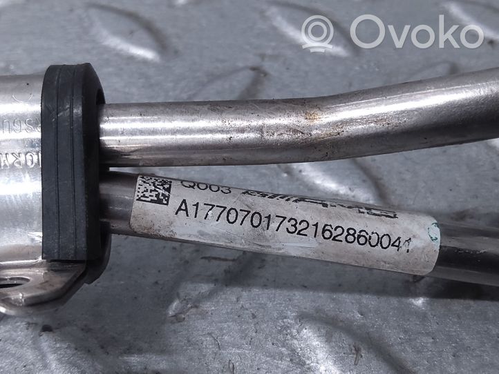 Mercedes-Benz C AMG W205 Tuyau d'alimentation d'injecteur de carburant A1770700532