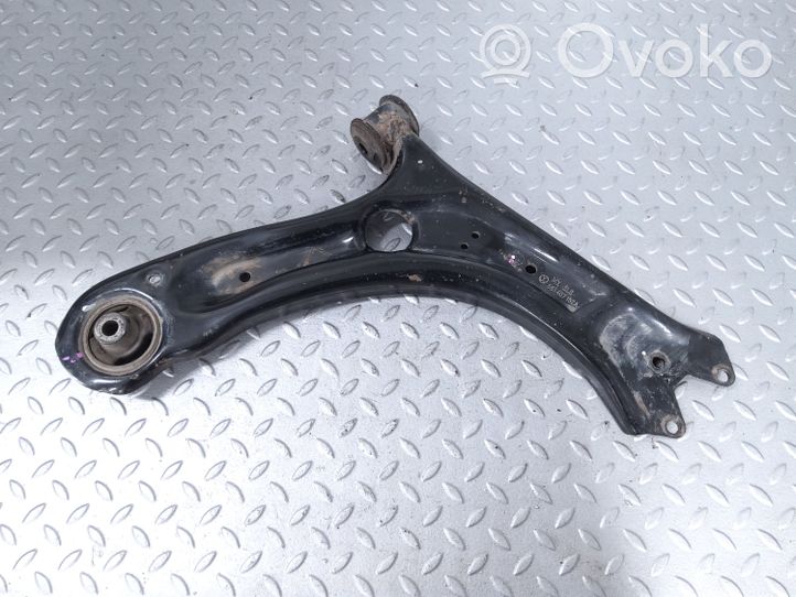 Volkswagen PASSAT B7 USA Fourchette, bras de suspension inférieur avant 561407152A