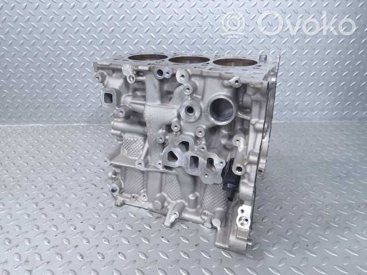 BMW 1 F40 Engine block 11111025313