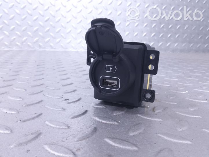 KIA Sportage USB jungtis 96125C5010