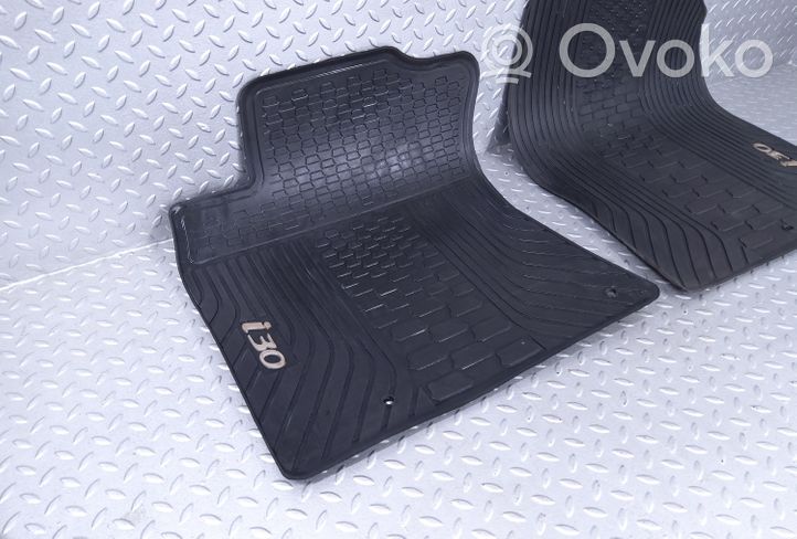 Hyundai i30 Kit tapis de sol auto G4131ADE00