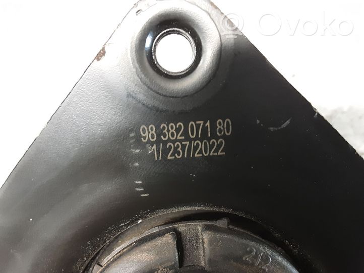 Citroen C4 III e-C4 Supporto per montante superiore anteriore 9838207180