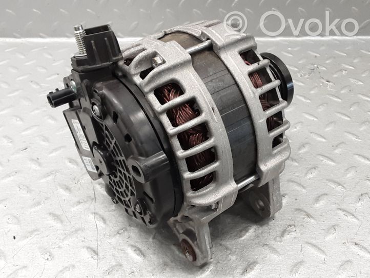 Dacia Sandero III Generatore/alternatore 231007769R