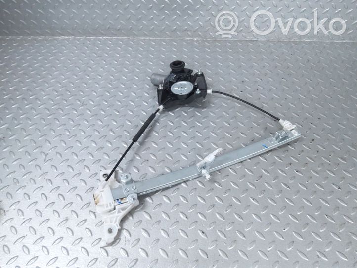 Toyota Yaris XP210 Takaoven ikkunan nostin moottorilla 85720K0010