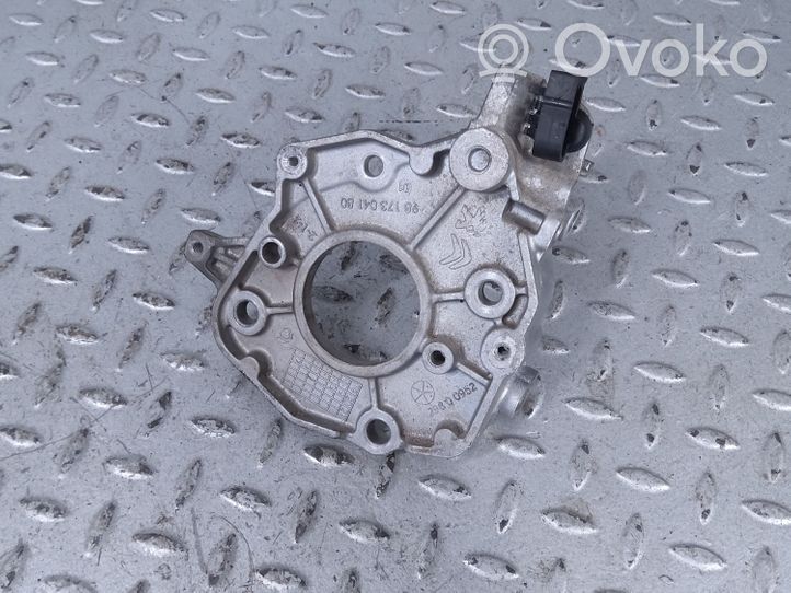 Citroen Berlingo Support pompe injection à carburant 9817304180