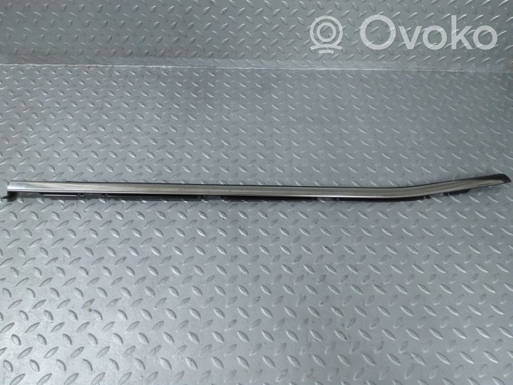 Citroen C4 III e-C4 Rivestimento modanatura del vetro della portiera posteriore 9830616280