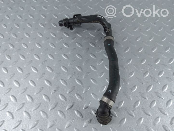 BMW X6 G06 Tuyau de liquide de refroidissement moteur 8472309