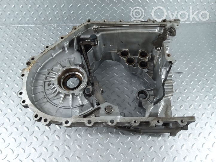 Volvo V60 Altra parte della scatola del cambio 7M5R7F097AJ