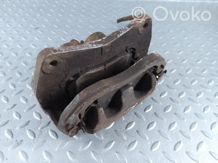 Subaru Outback (BS) Pinza del freno anteriore 26292AG051