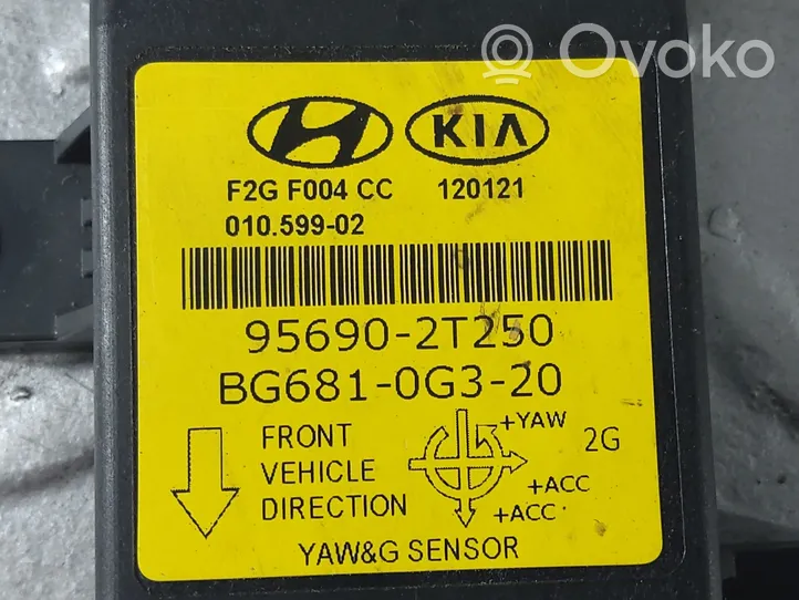 KIA Optima Vakaajan pitkittäiskiihtyvyystunnistin (ESP) 956902T250