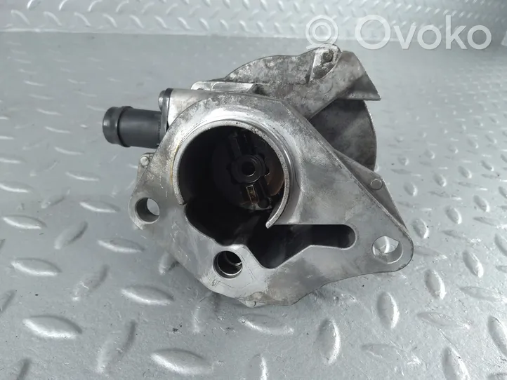 Renault Scenic III -  Grand scenic III Vacuum pump 146505272R