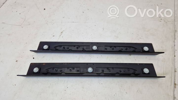 Saab 9-3 Ver2 Garniture marche-pieds avant 12803118