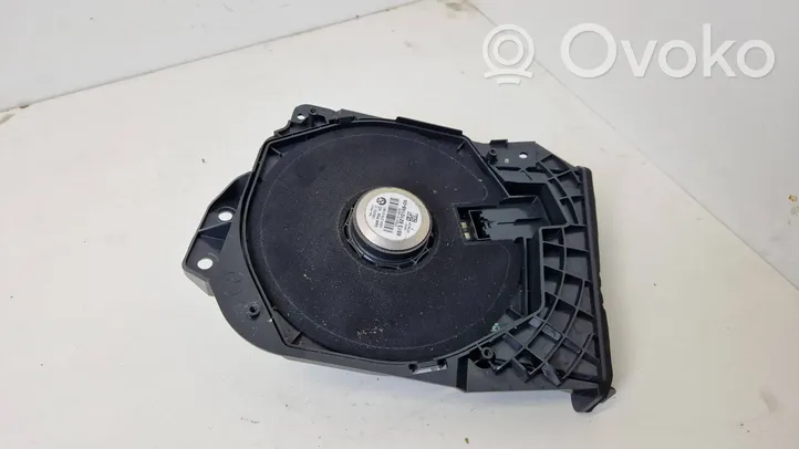 BMW 2 F22 F23 Subwoofer 9210148