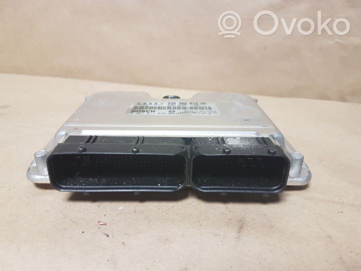 Audi A6 S6 C5 4B Calculateur moteur ECU 038906019HM