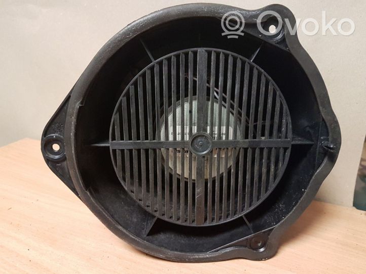 Audi Q7 4L Enceinte de porte arrière 4F0035415B