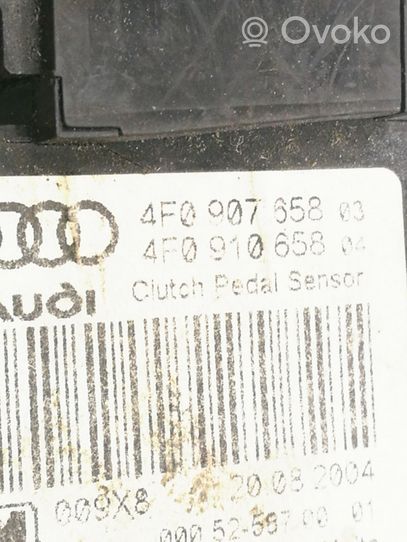 Audi A8 S8 D3 4E Capteur pédale d'embrayage 4F0907658