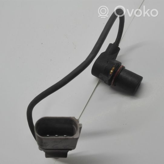 Volkswagen Phaeton Crankshaft position sensor 0251210146