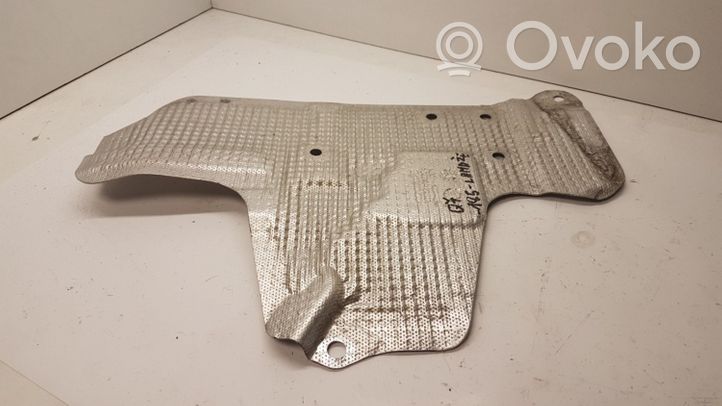 Audi Q7 4M Osłona termiczna rury wydechowej 4M0825641E