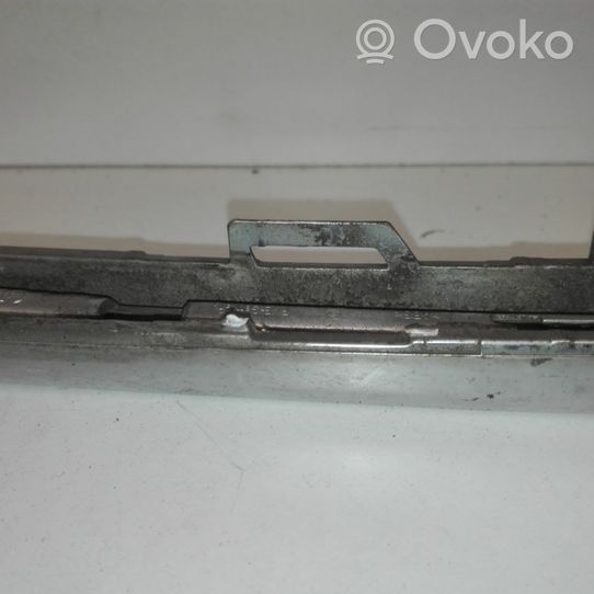 Audi A4 S4 B8 8K Modanatura separatore del paraurti anteriore 8K0853102B