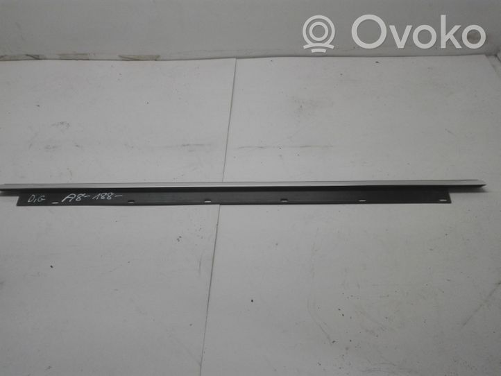 Audi A8 S8 D3 4E Guarnizione in gomma finestrino/vetro portiera posteriore 4E0853754Q