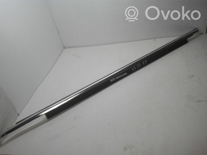 Audi A3 S3 8V Front door glass trim molding 8V4853283