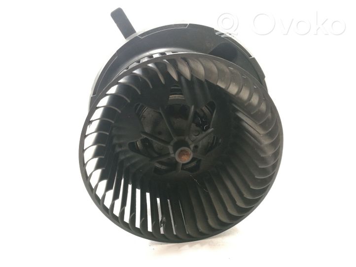 Audi Q3 8U Soplador/ventilador calefacción 3C0907521F