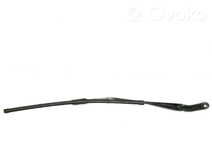Audi RS4 Front wiper blade arm 8K2955408