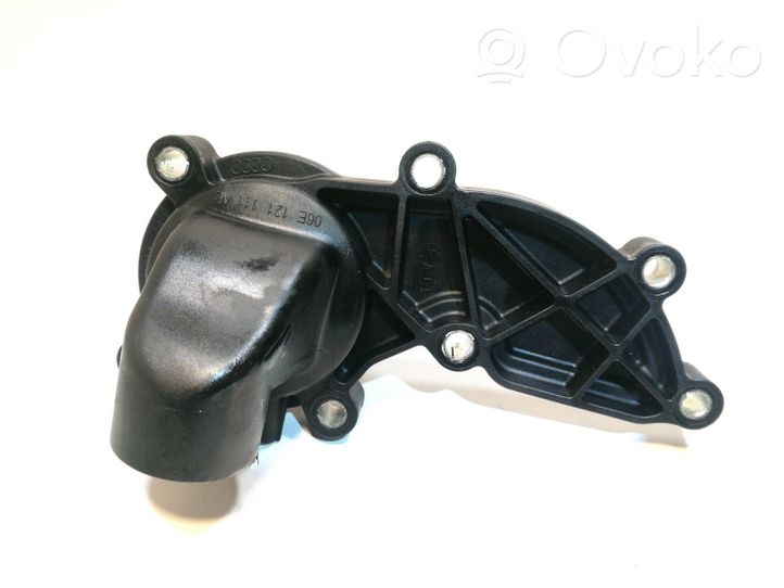 Audi Q7 4L Boîtier de thermostat / thermostat 06E121111AL