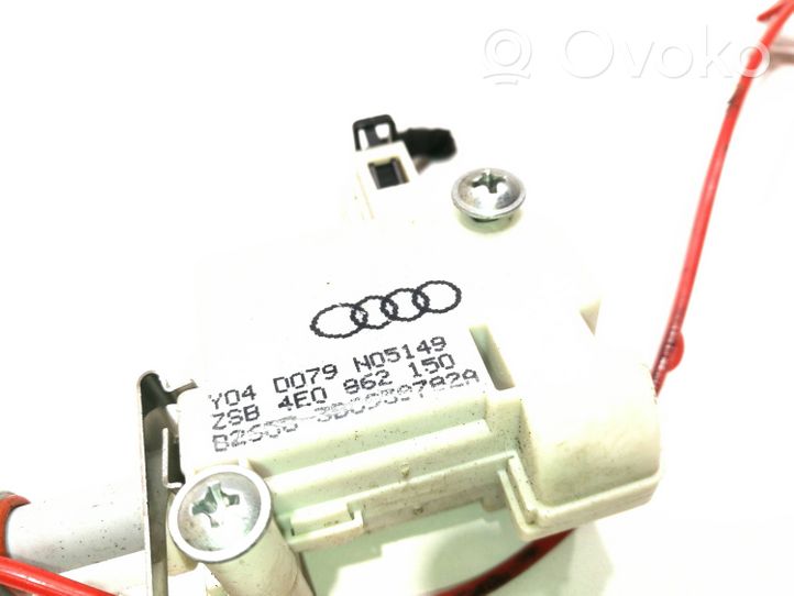 Audi A8 S8 D3 4E Motorino del tappo del serbatoio del carburante 4E0862150