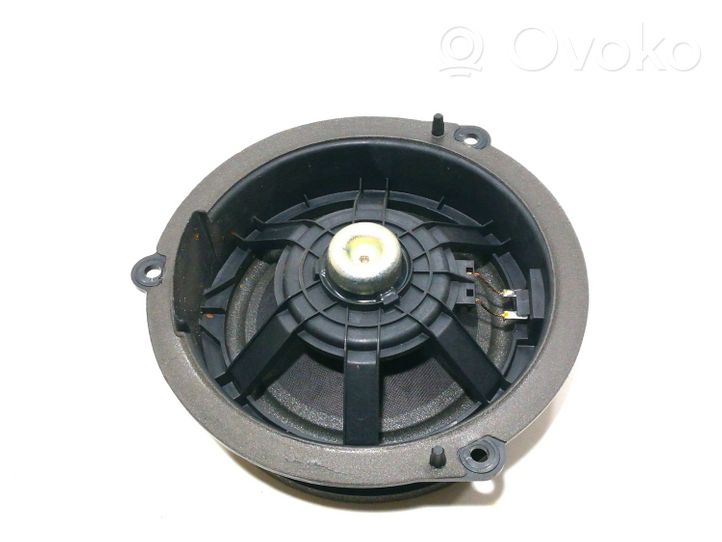 Audi A6 Allroad C7 Takaoven kaiutin 4G1035411