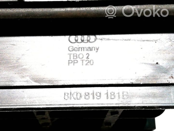Audi A5 8T 8F Évent de pression de quart de panneau 8K0819181B