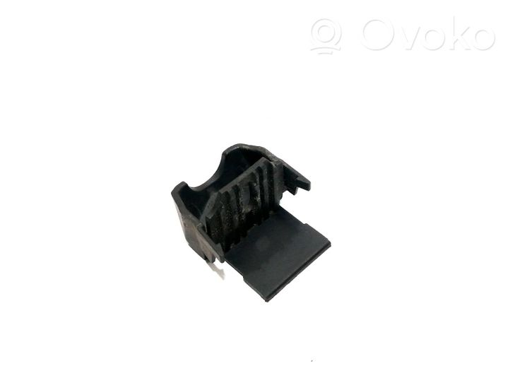 Audi A6 S6 C6 4F Staffa di rinforzo montaggio del paraurti anteriore 4F0807255