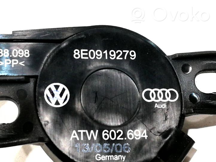 Audi A8 S8 D3 4E Pysäköintitutkan anturin kaiutin PDC 8E0919279