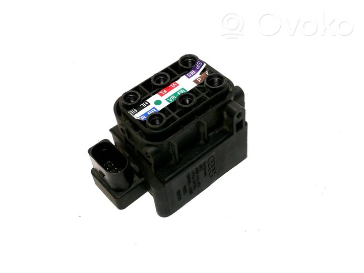 Audi A8 S8 D4 4H Blocco valvola della sospensione pneumatica 4H0616013