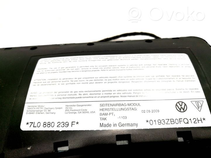 Volkswagen Touareg I Airbag de siège 7L0880239F