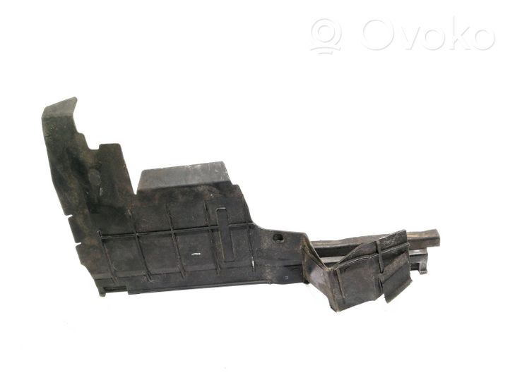 Audi A8 S8 D3 4E Déflecteur d'air de radiateur de refroidissement 4E0121284K