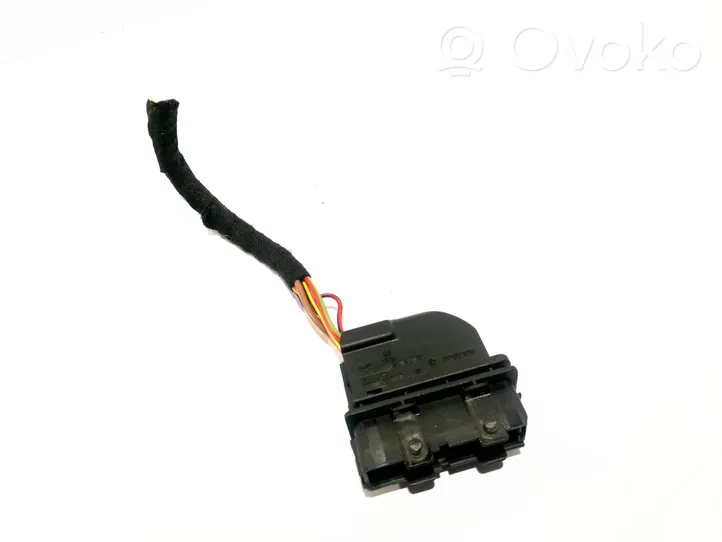 Audi A5 8T 8F Front door wiring loom 8K0972701