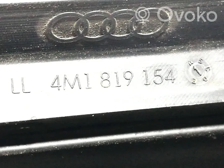 Audi Q7 4M Pyyhinkoneiston lista 4M1819154