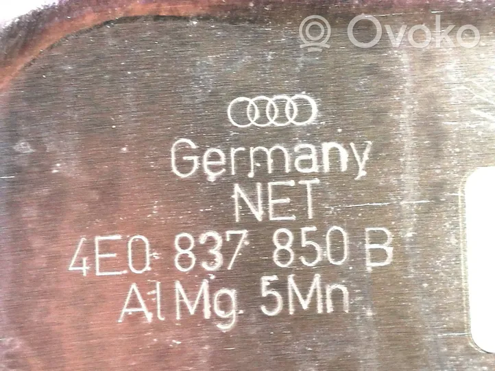 Audi A8 S8 D3 4E Priekšpusē elektriskais loga pacelšanas mehānisms bez motoriņa 4E0837850B