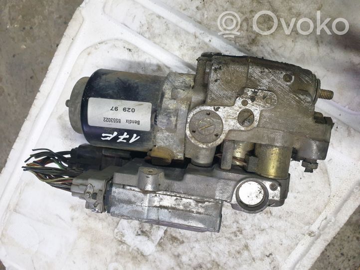 Ford Mondeo MK II ABS Pump FGRF2C219CA