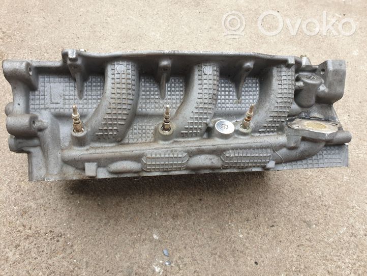 Peugeot 607 Culasse moteur PM4R8Q6C064