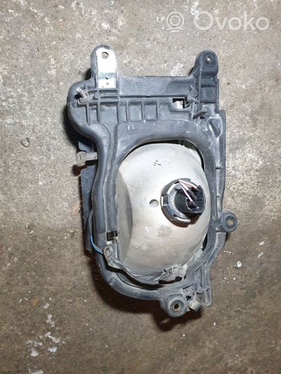 Isuzu Rodeo Lampa przednia 1AJ935186