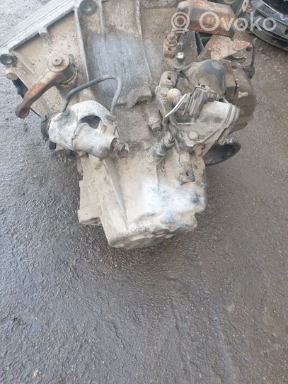 Alfa Romeo 156 Manual 5 speed gearbox 