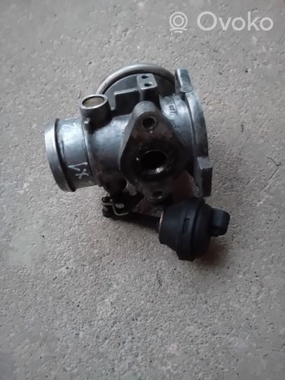 Audi A3 S3 8L Valvola EGR 038131501E