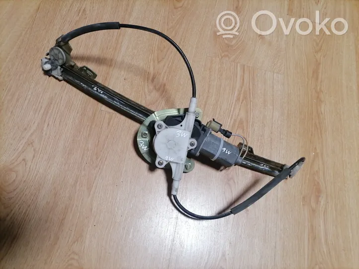 Renault Megane I Front door window regulator with motor 0130821721